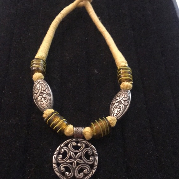 Silver and Gold Beaded Necklace with Tribal Motifs - Picture 2 of 6